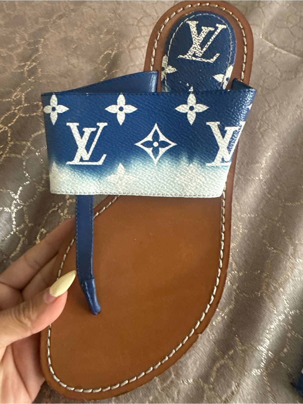 LOUIS VUITTON Monogram Escale Palma Sandals - Picture 3 of 8